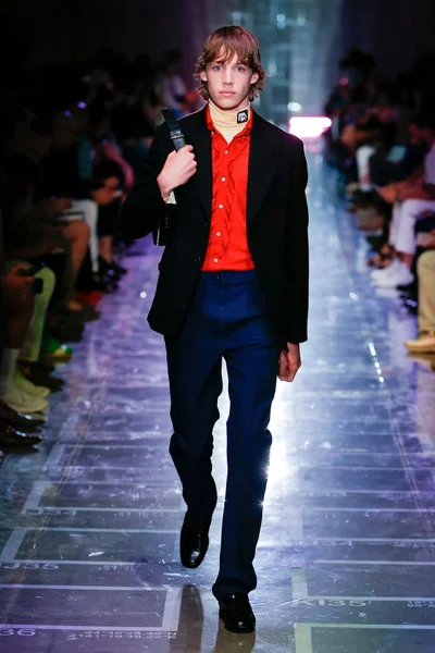 Look 52